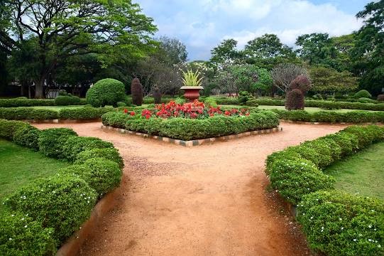 LALBAGH BOTANICAL GARDEN