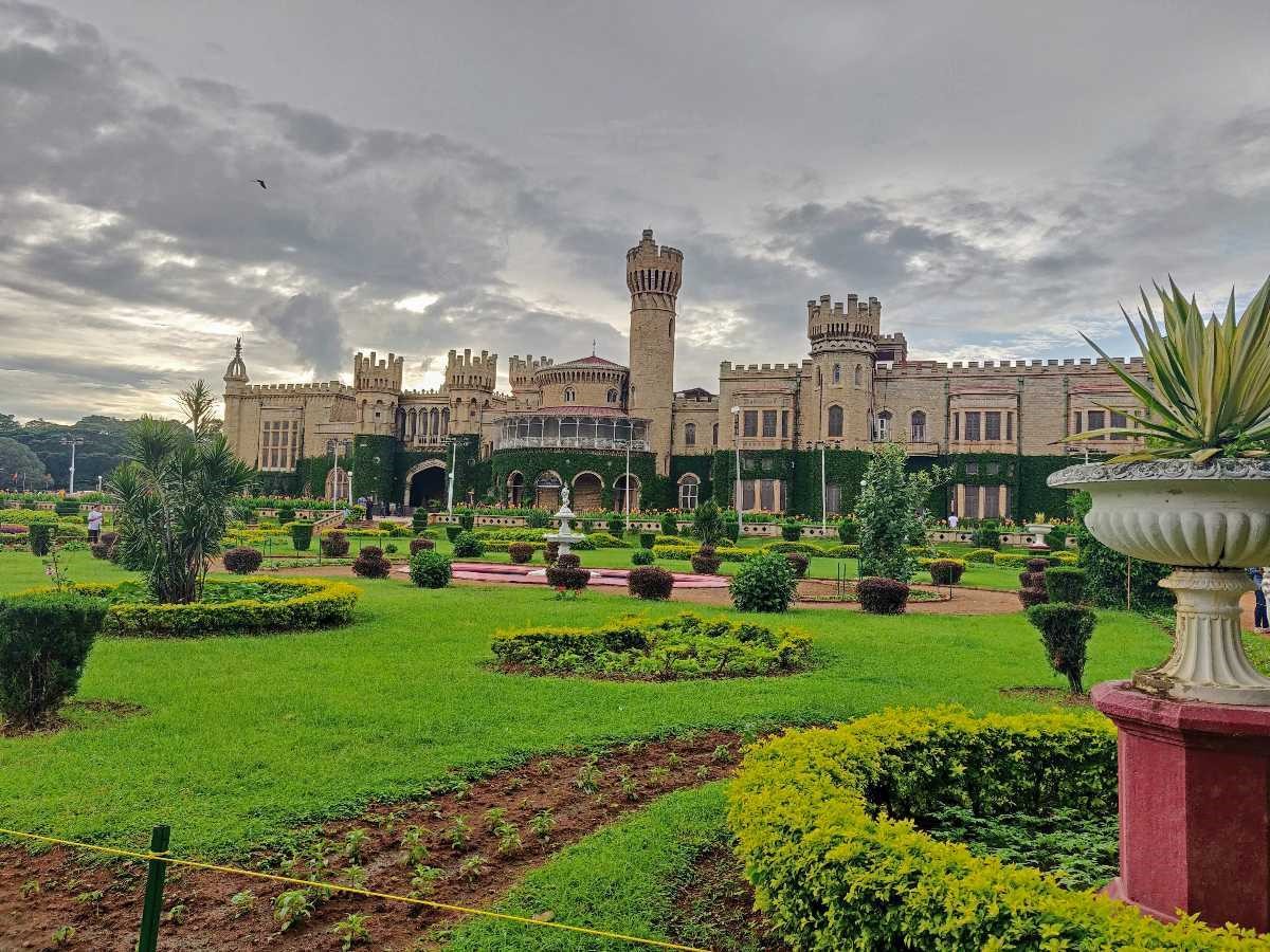 BENGALURU PALACE